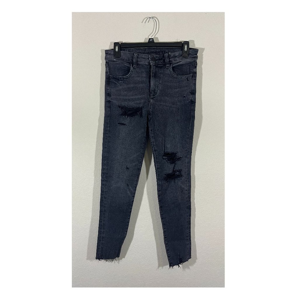 NWOT American Eagle Women's High Rise Distressed Black Jeans Size 6